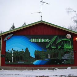 Ultran avoimet ovet