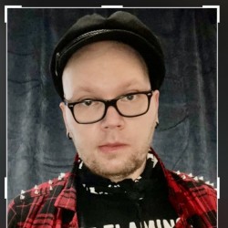 Käyttäjä